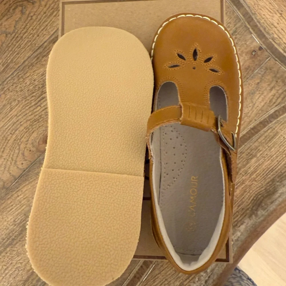 L'Amour Appleseed Mary Jane Kids Shoes - Tan - Picture 4 of 7